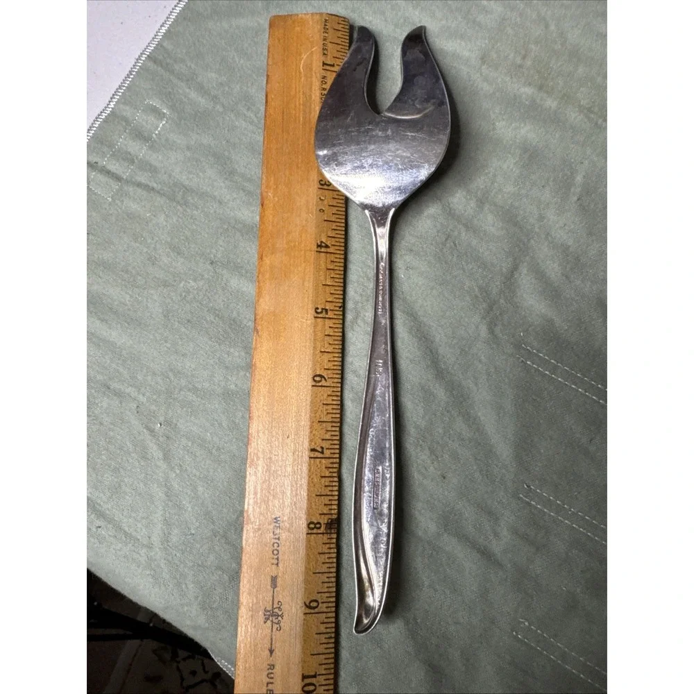 International Holmes Edwards WOODSONG Silverplate Cold Meat Serving Fork 1958 9